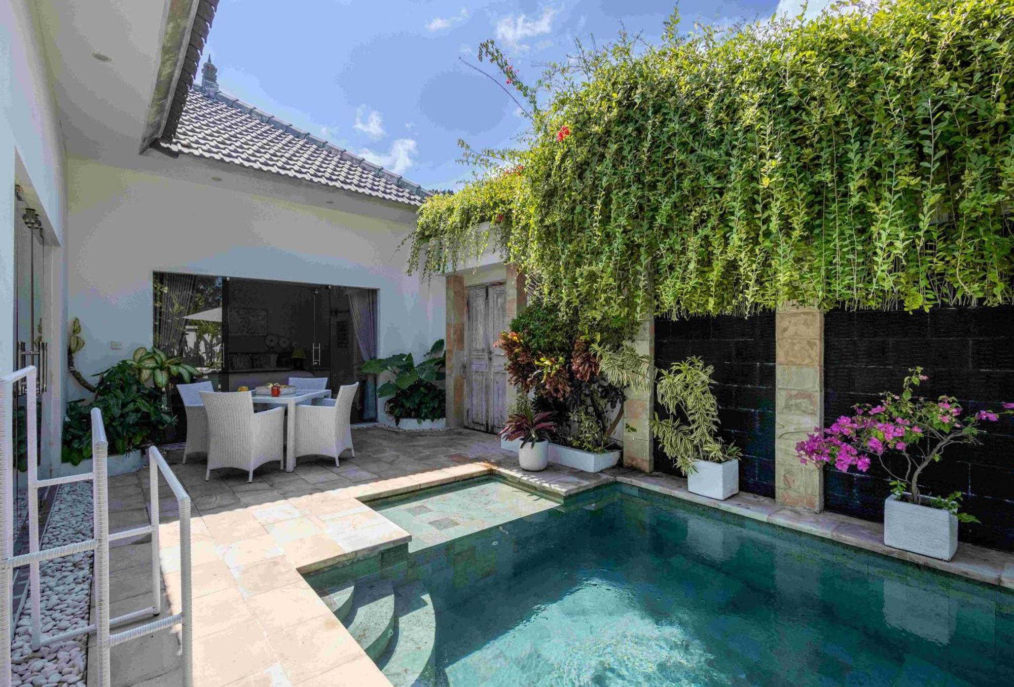 Charming, Villa Sofie - Central Sanur With Refreshing Pool Exterior photo
