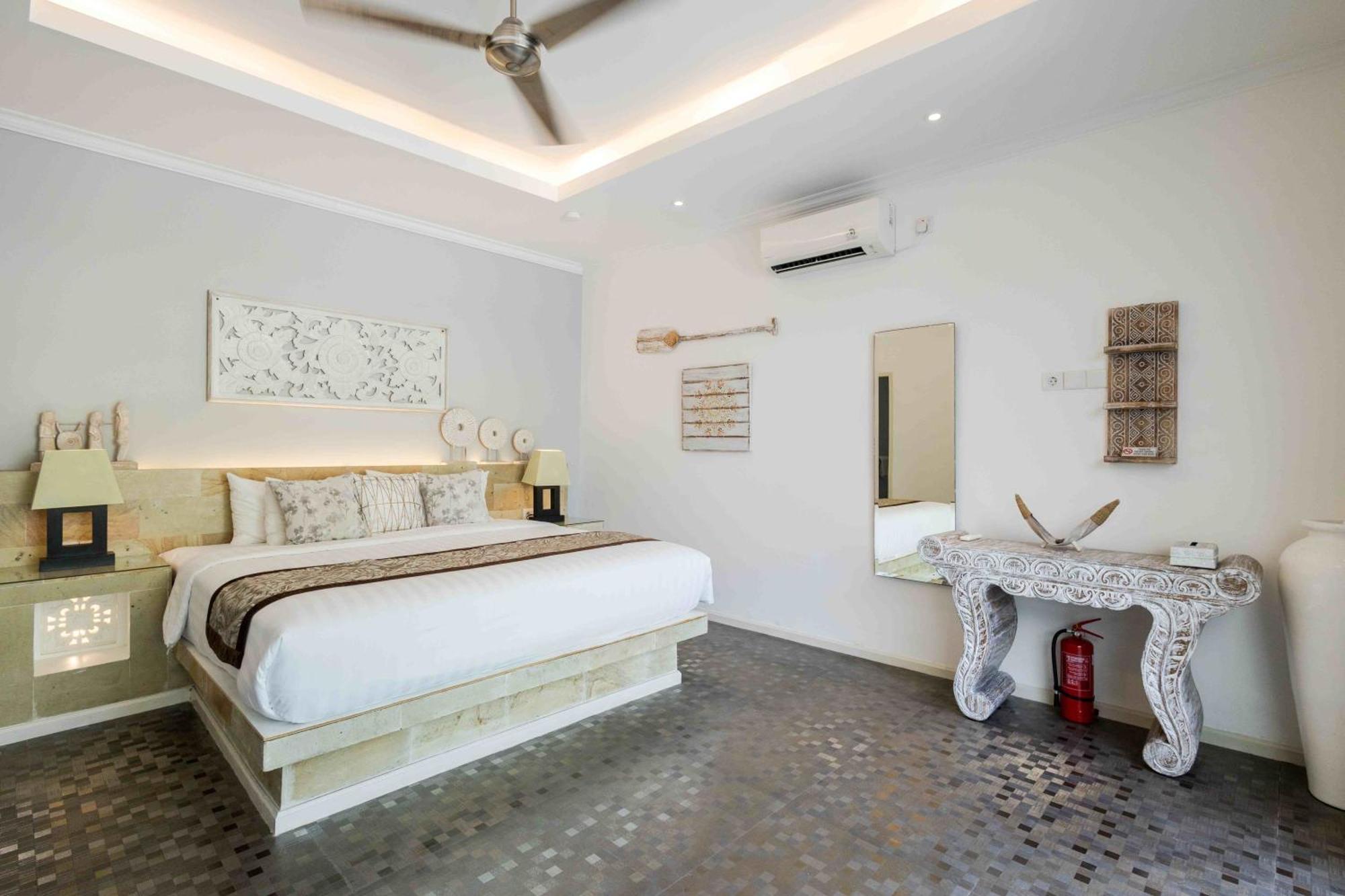 Charming, Villa Sofie - Central Sanur With Refreshing Pool Exterior photo